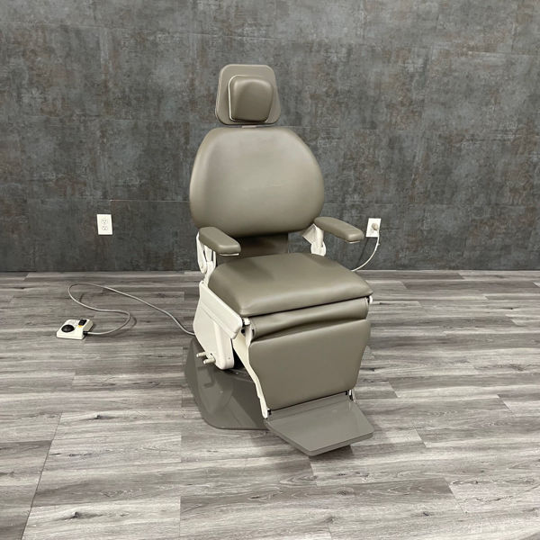 Picture of Ritter 391 Procedure Chair