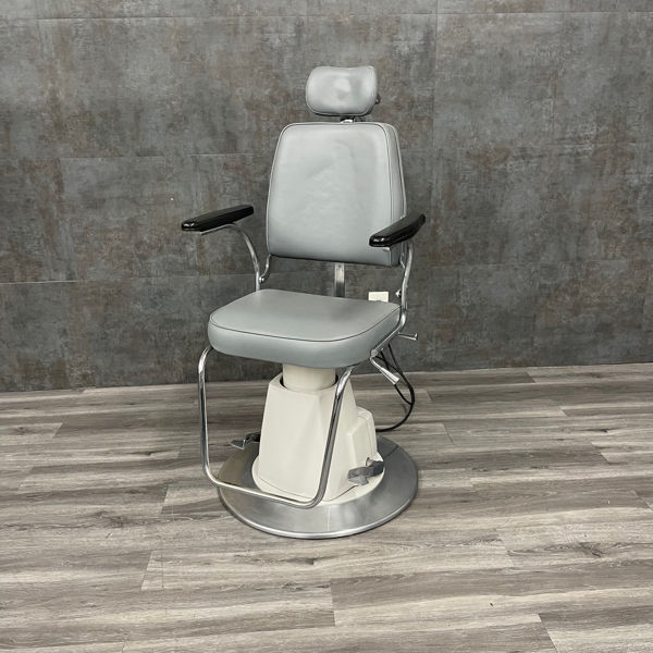 Picture of Reliance 640 Exam Chair (Clearance)