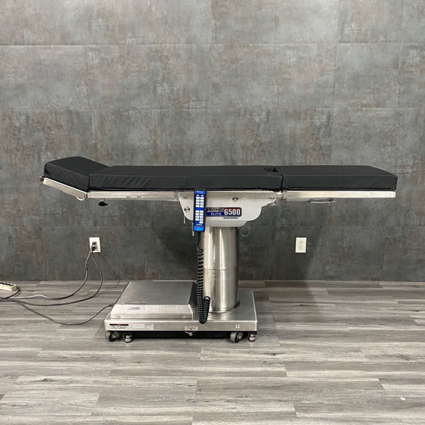 Picture of Skytron 6500 Elite Surgery Table w Rechargeable Battery