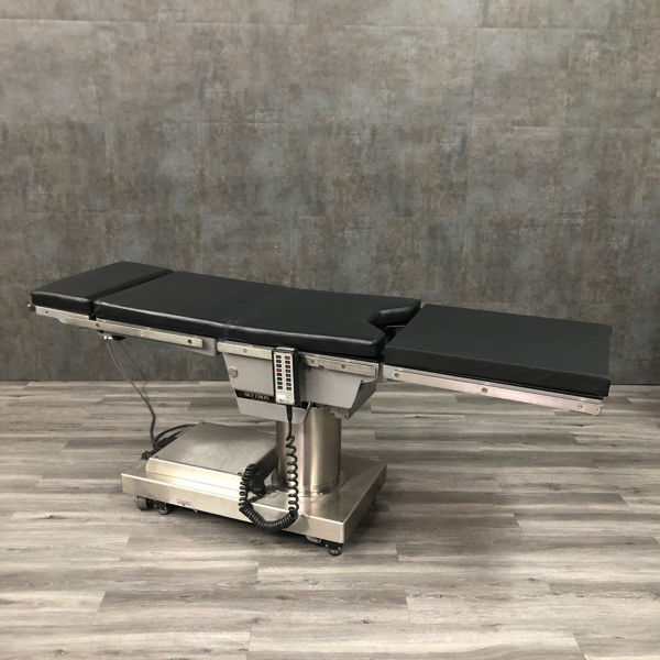 Picture of Skytron 6001 Elite Surgical Table