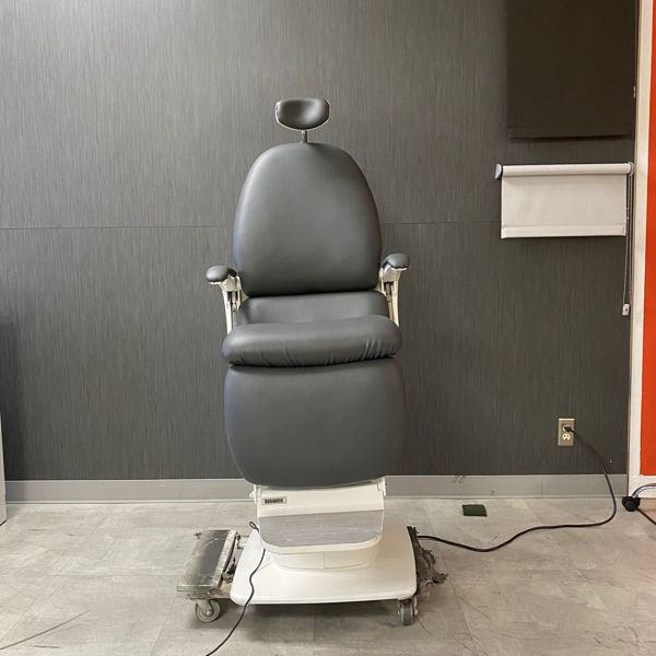 Picture of Reliance 920 FX Exam Chair