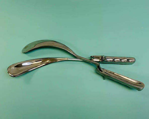 Picture of Simpson obstetrical Forceps 14” Pakistan